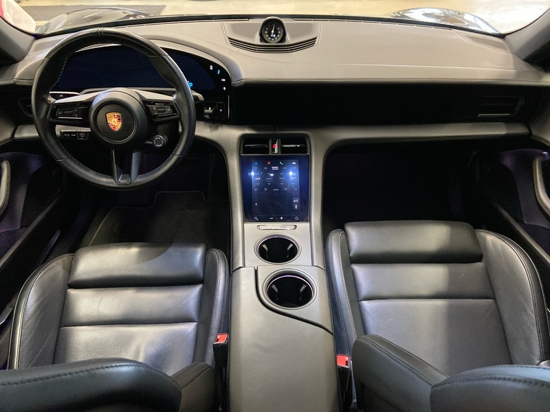 Porsche Taycan vaihtoauto