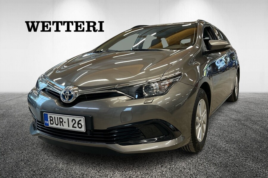 Toyota Auris vaihtoauto