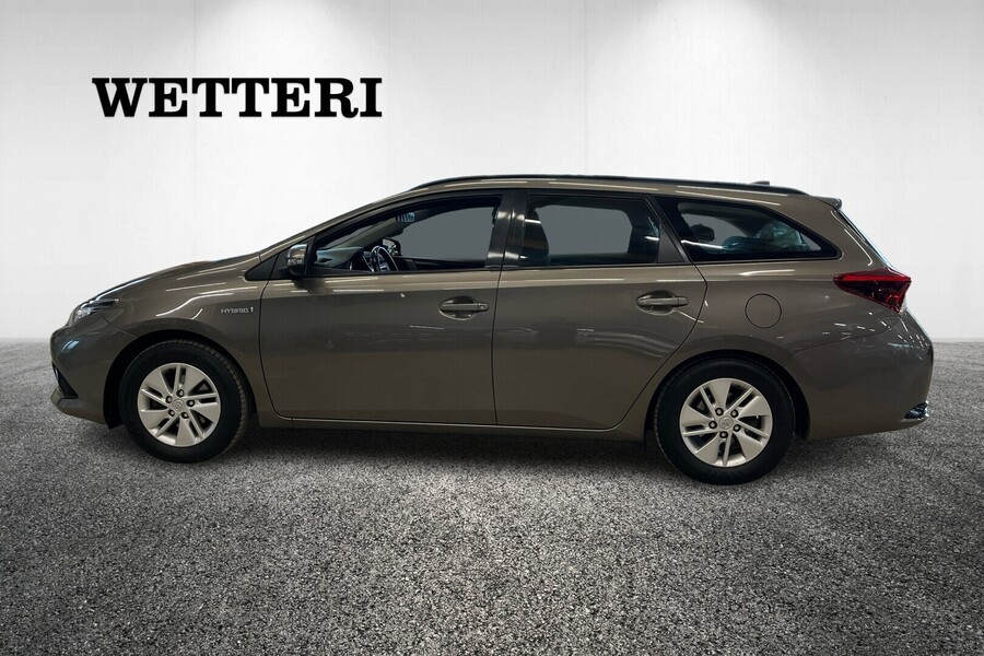 Toyota Auris vaihtoauto