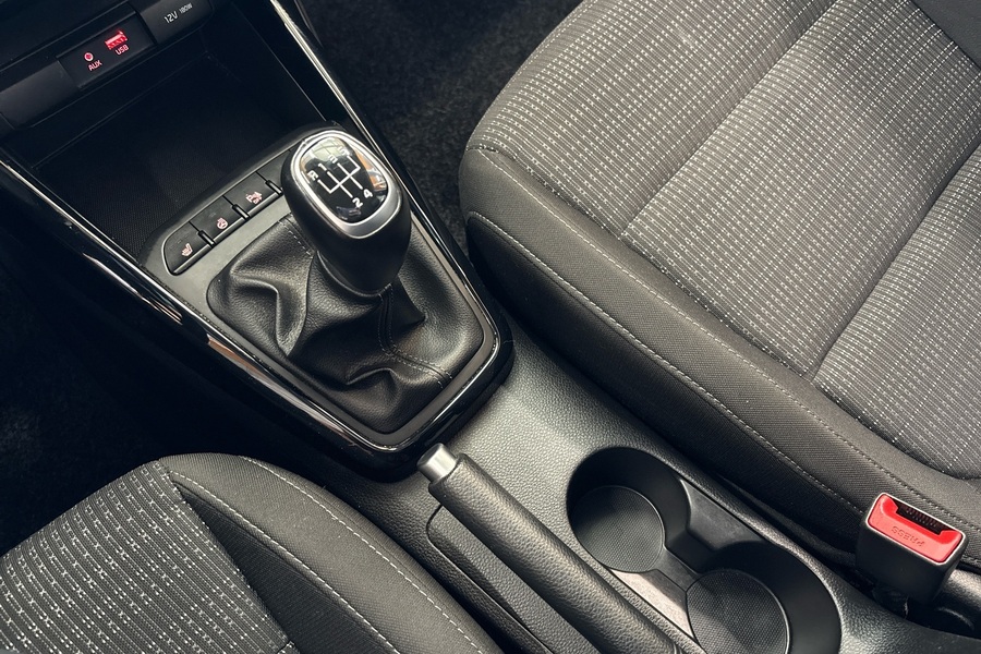 Kia Stonic vaihtoauto