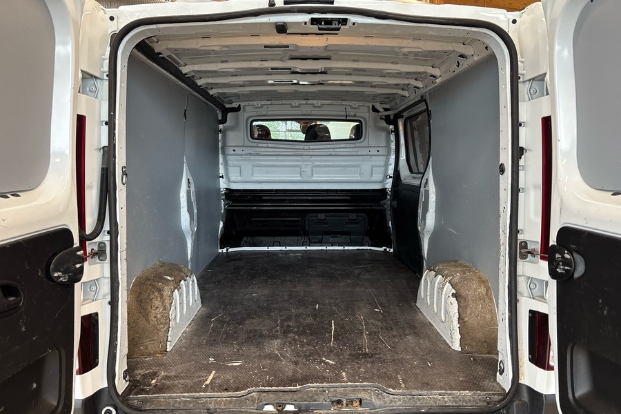 Nissan NV300 vaihtoauto