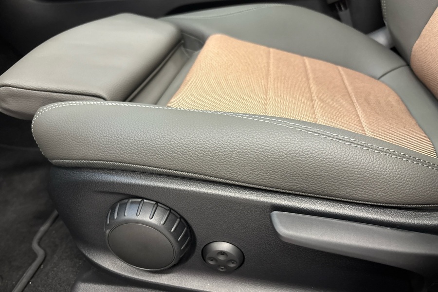 Mercedes-Benz EQB vaihtoauto