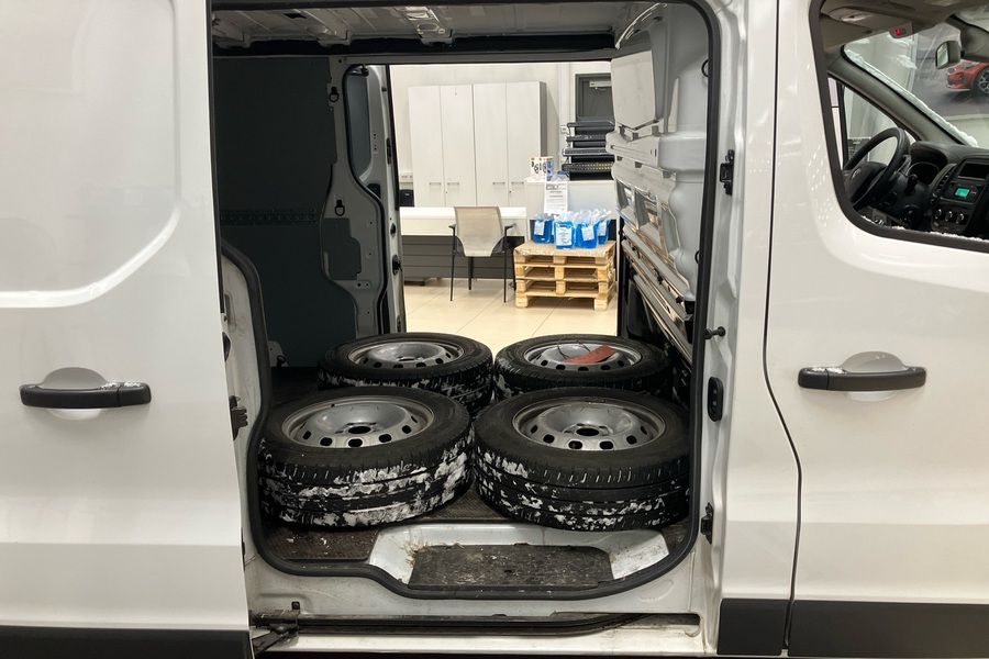 Renault Trafic vaihtoauto