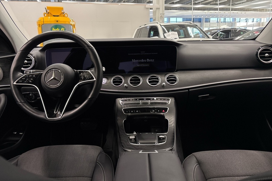 Mercedes-Benz E vaihtoauto