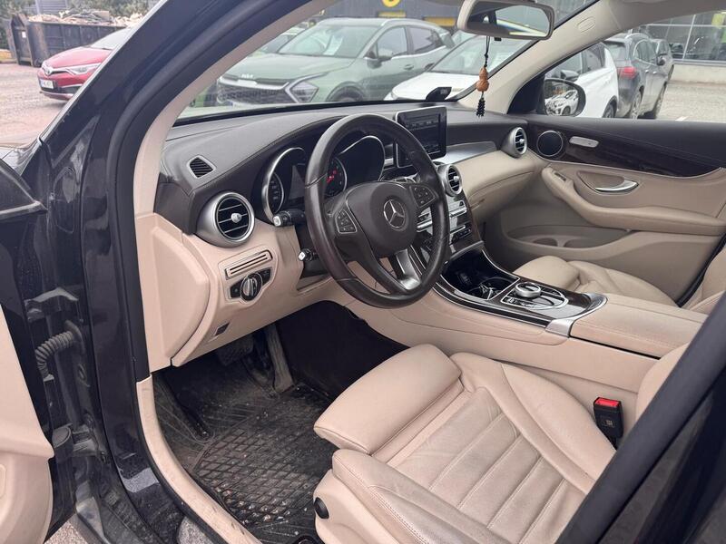 Mercedes-Benz GLC vaihtoauto