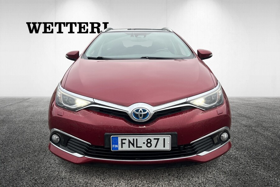 Toyota Auris vaihtoauto