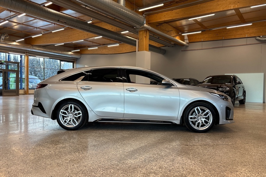 Kia Proceed vaihtoauto