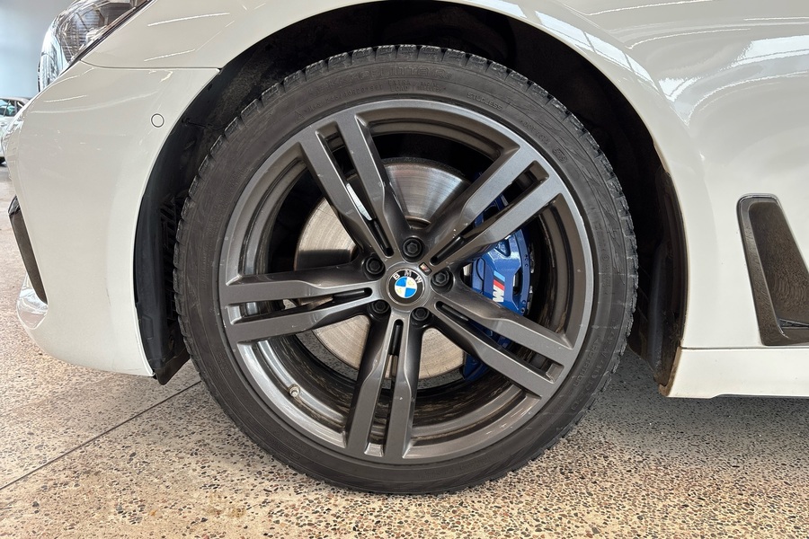 BMW 740 vaihtoauto