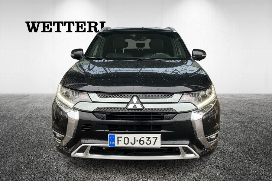 Mitsubishi Outlander PHEV vaihtoauto
