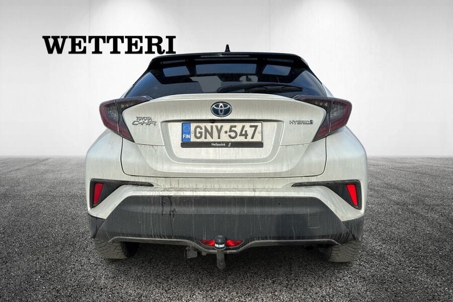 Toyota C-HR vaihtoauto