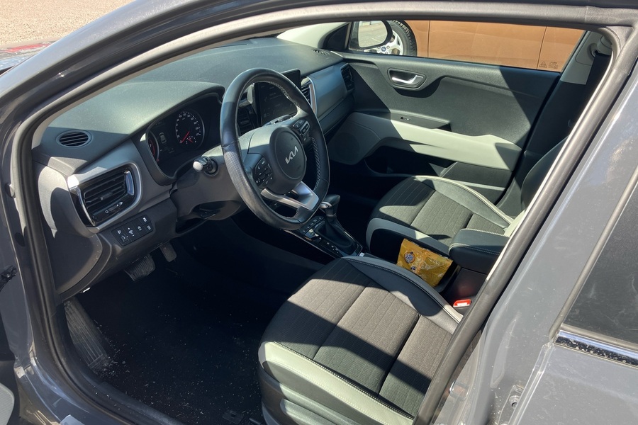 Kia Stonic vaihtoauto