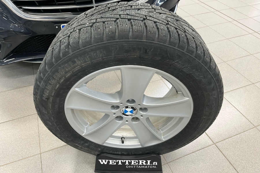 BMW X5 vaihtoauto