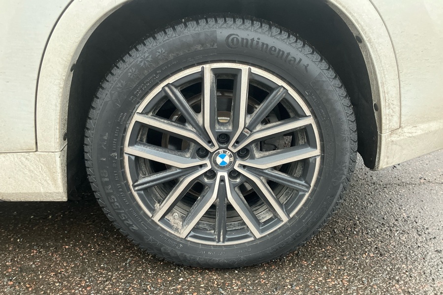 BMW X1 vaihtoauto