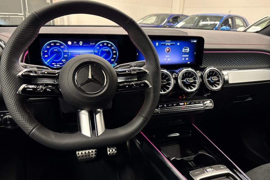 Mercedes-Benz EQB vaihtoauto