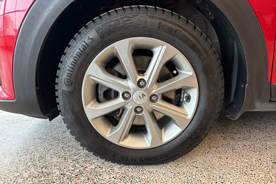 Kia Stonic vaihtoauto