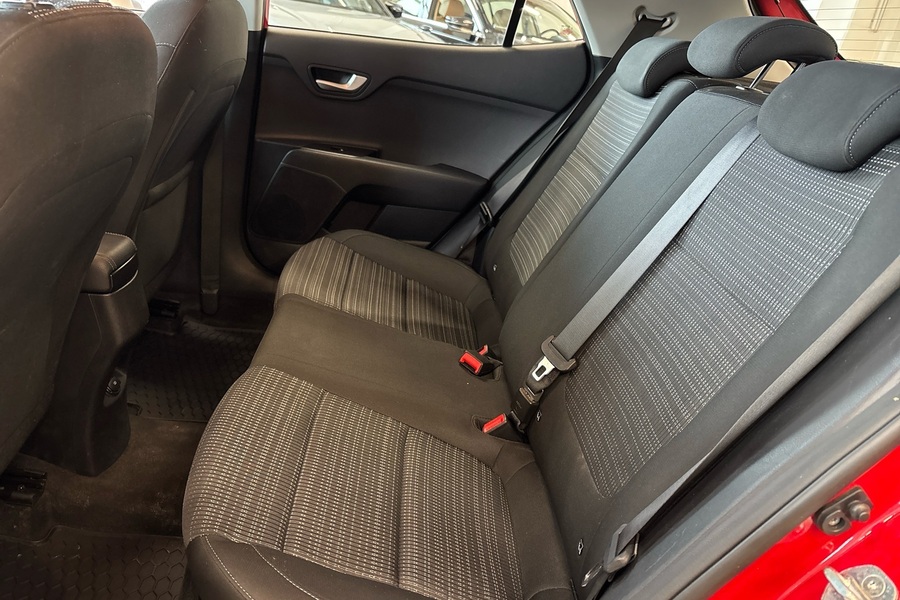 Kia Stonic vaihtoauto