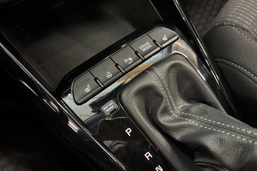 Kia Stonic vaihtoauto