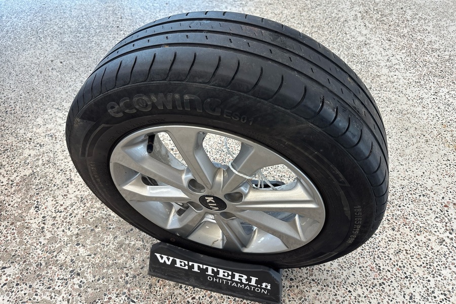 Kia Stonic vaihtoauto