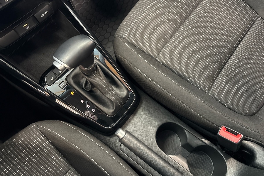 Kia Stonic vaihtoauto