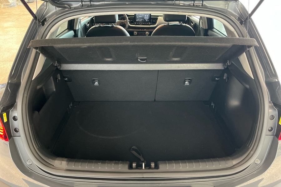 Kia Stonic vaihtoauto