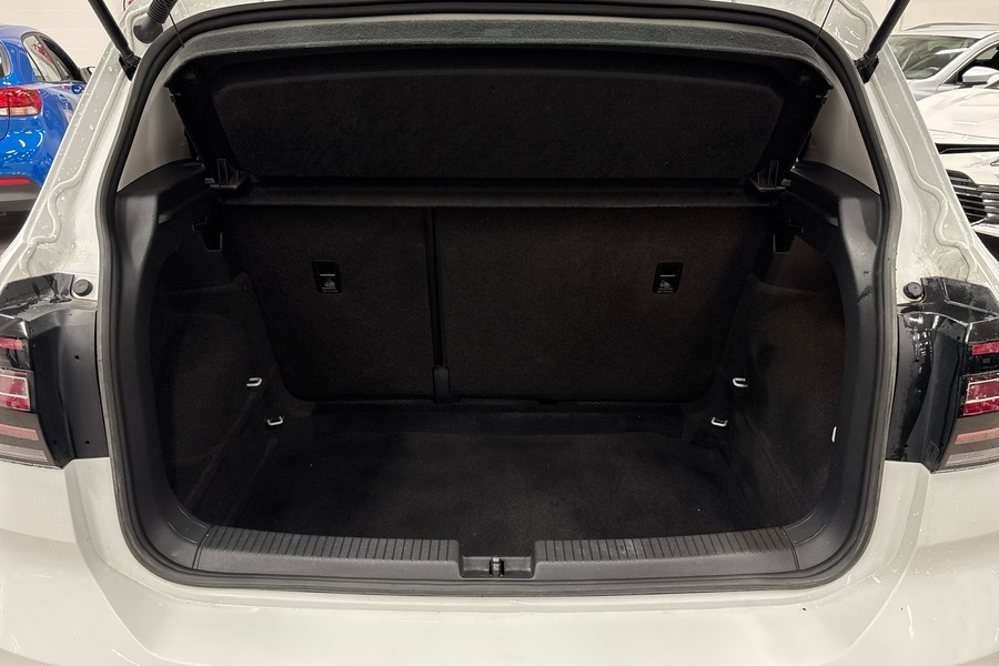 Volkswagen T-Cross vaihtoauto