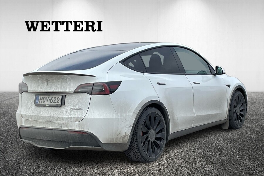 Tesla Model Y vaihtoauto