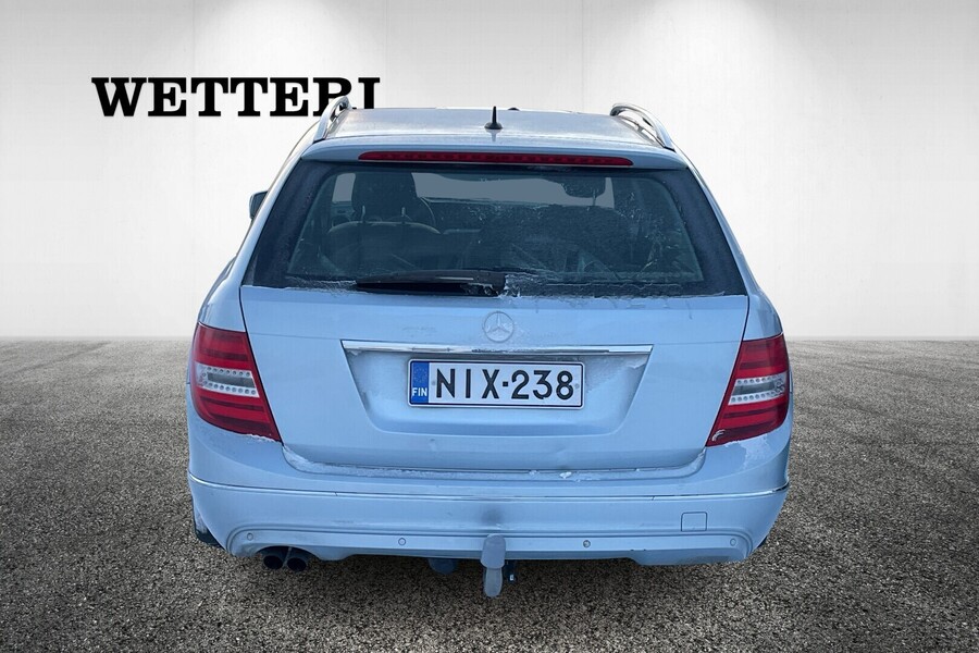 Mercedes-Benz C vaihtoauto