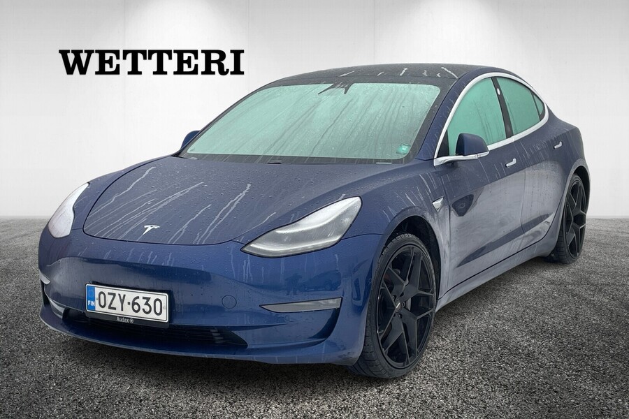 Tesla Model 3 vaihtoauto