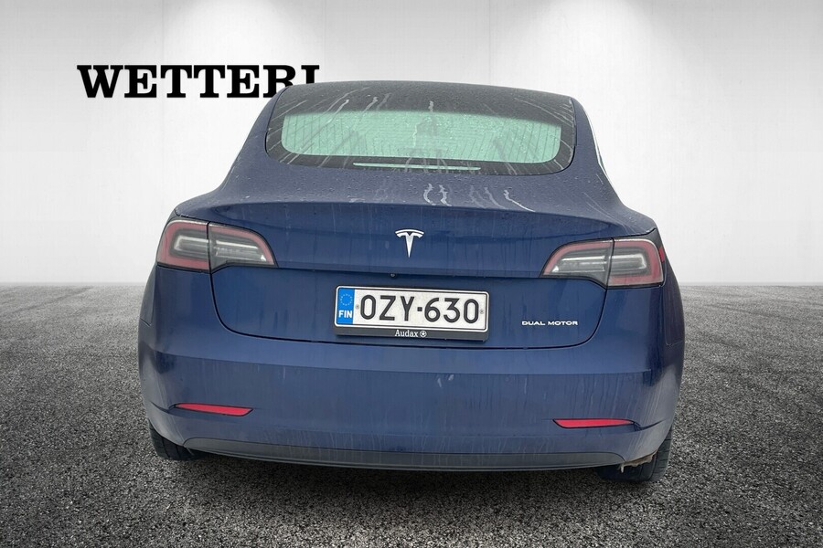 Tesla Model 3 vaihtoauto