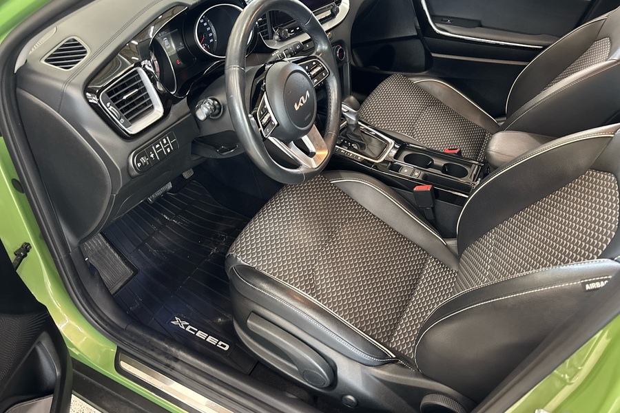 Kia XCeed vaihtoauto