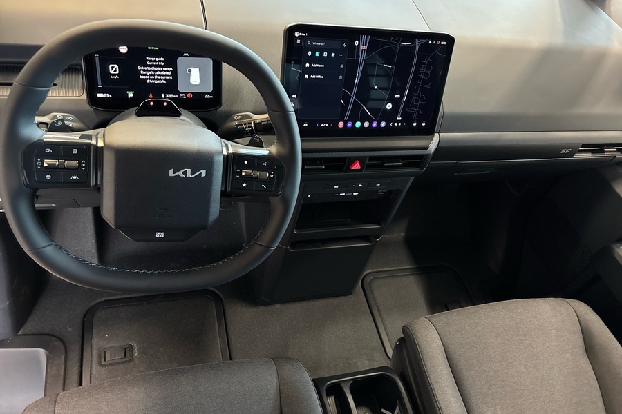 Kia PV5 Cargo vaihtoauto