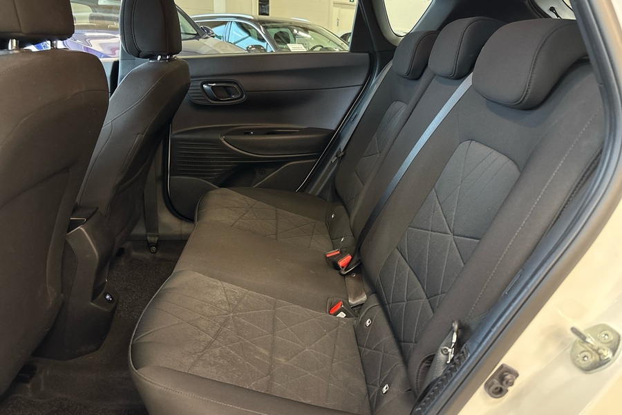 Hyundai Bayon vaihtoauto