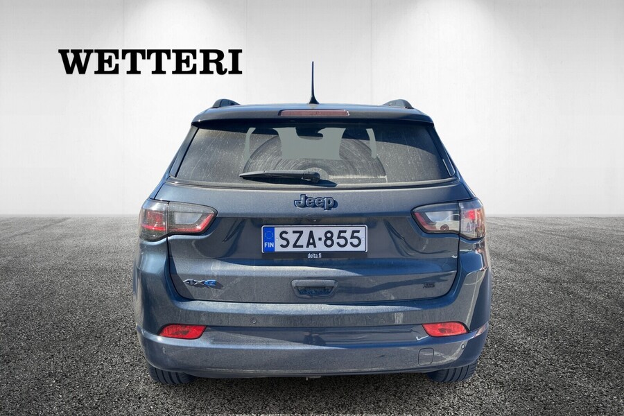 Jeep Compass vaihtoauto