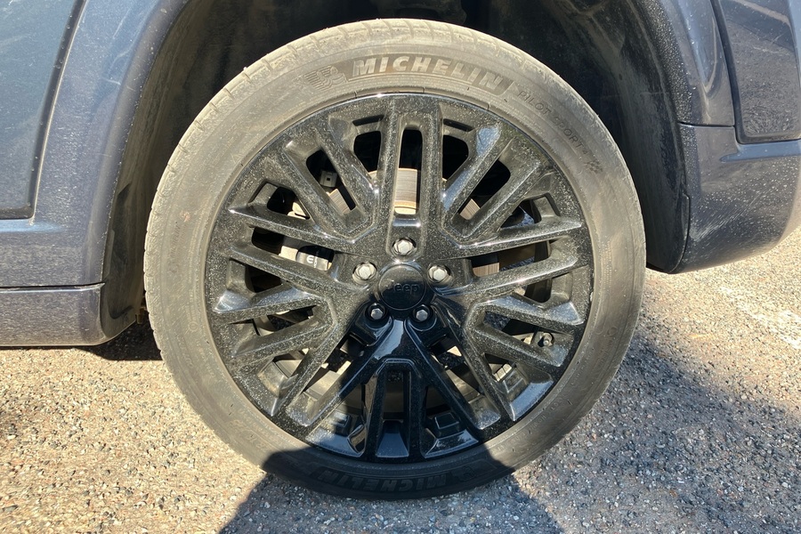 Jeep Compass vaihtoauto