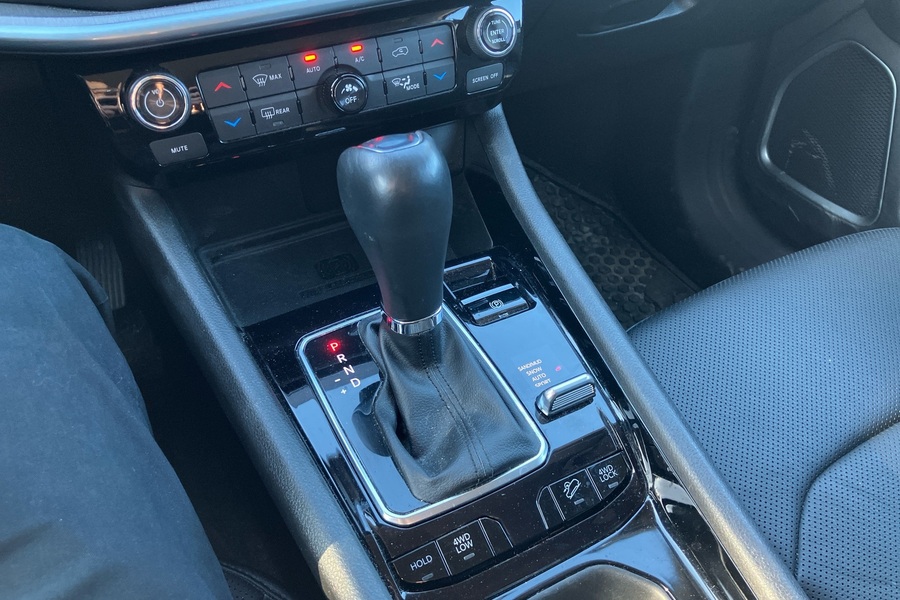 Jeep Compass vaihtoauto