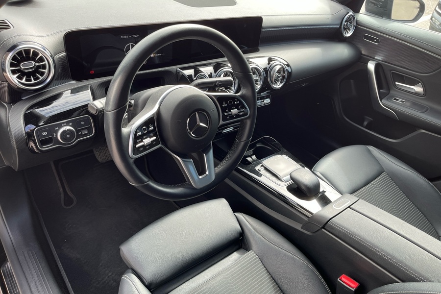 Mercedes-Benz CLA-sarja vaihtoauto