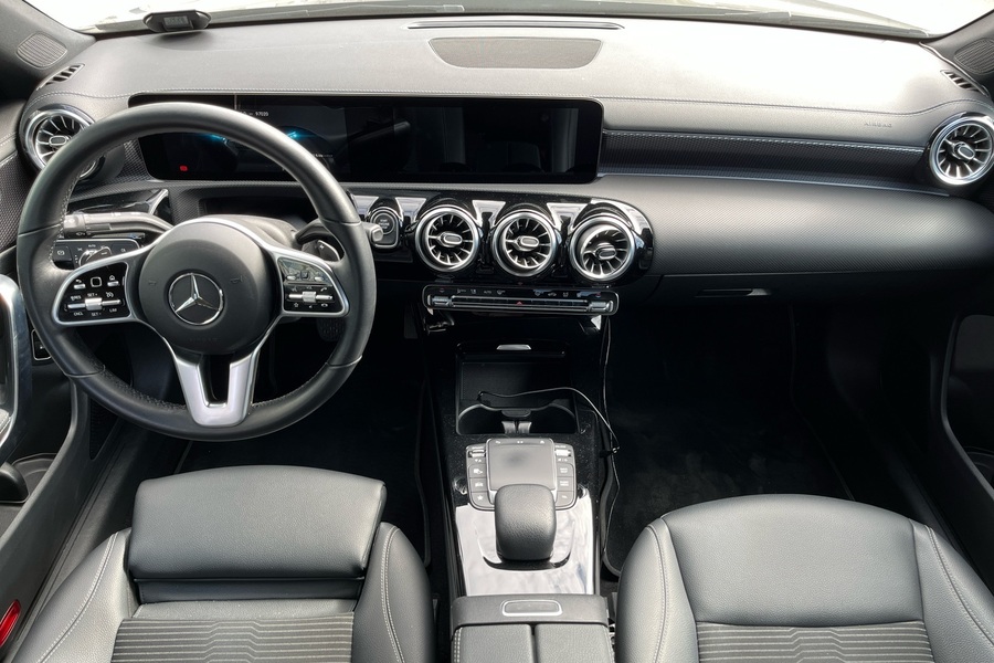 Mercedes-Benz CLA-sarja vaihtoauto