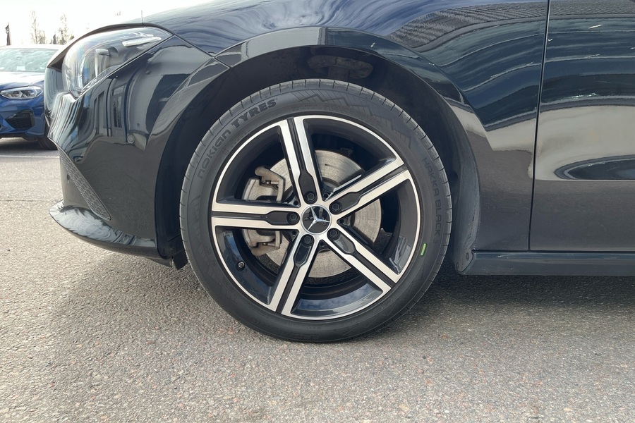 Mercedes-Benz CLA-sarja vaihtoauto