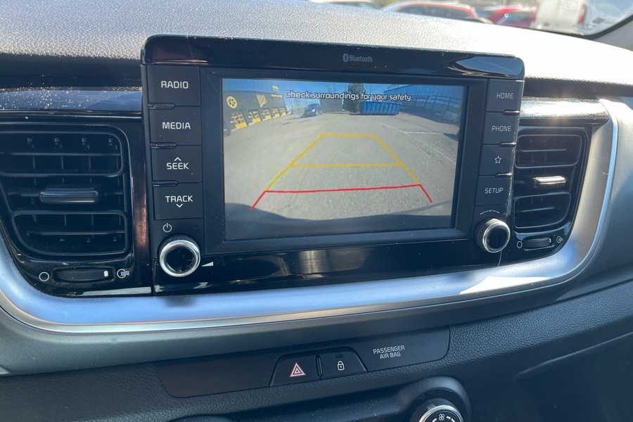 Kia Stonic vaihtoauto