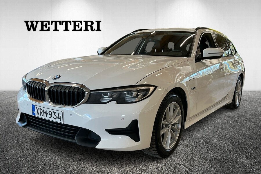 BMW 320 vaihtoauto