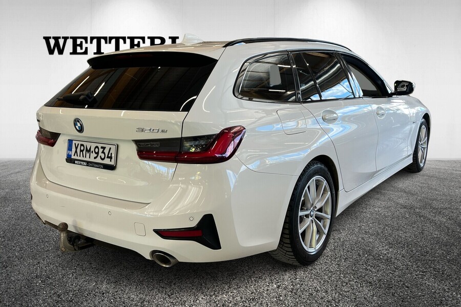 BMW 320 vaihtoauto