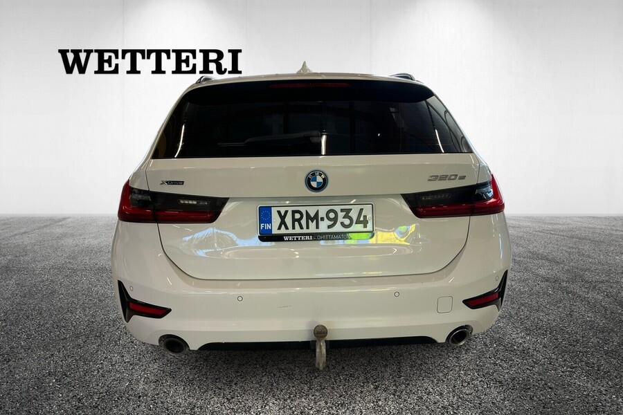 BMW 320 vaihtoauto