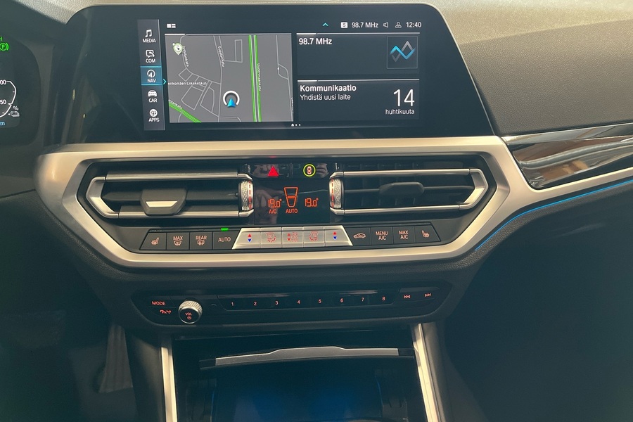 BMW 320 vaihtoauto