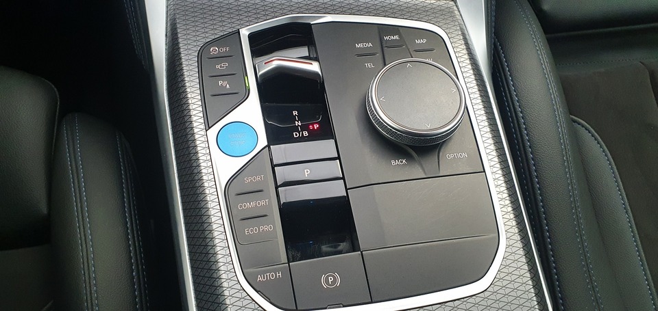 BMW i4 M50 vaihtoauto