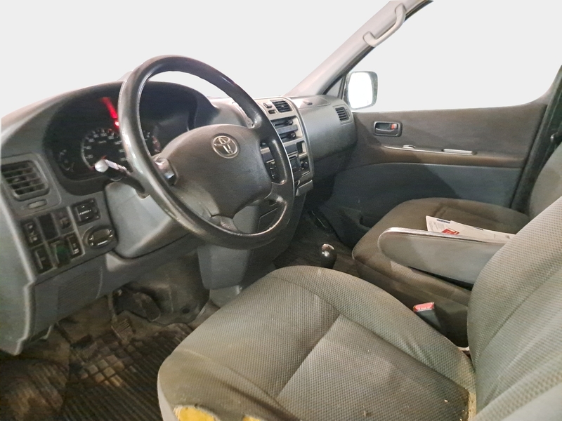 Toyota Hiace vaihtoauto