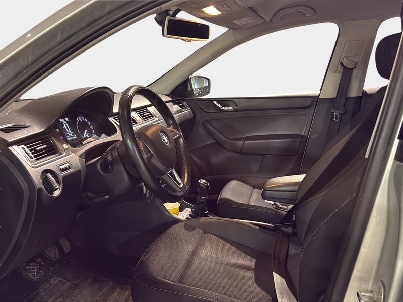 Skoda Rapid vaihtoauto