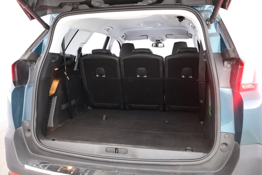 Peugeot 5008 vaihtoauto