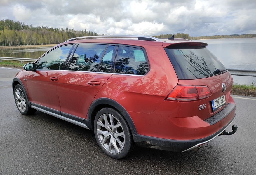 Volkswagen Golf vaihtoauto