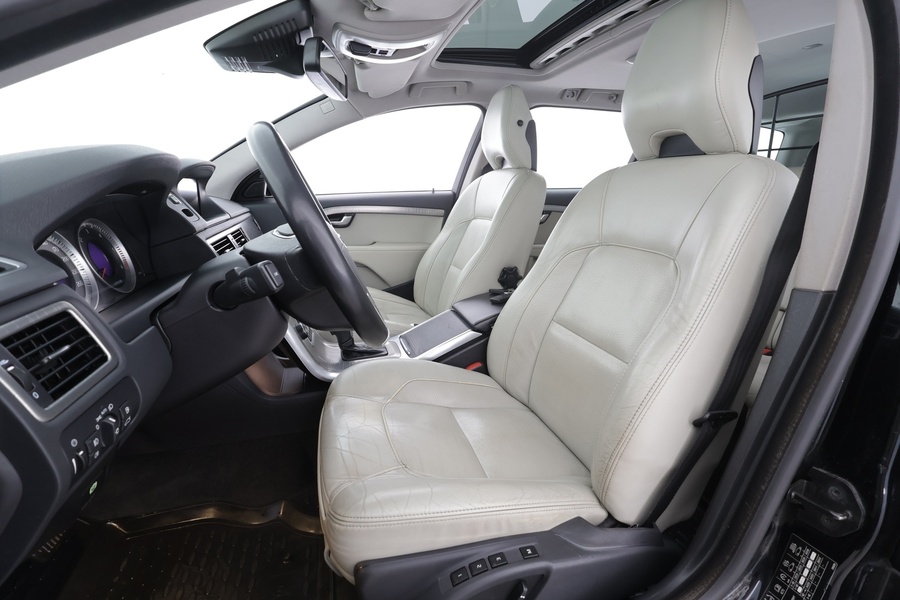 Volvo XC70 vaihtoauto