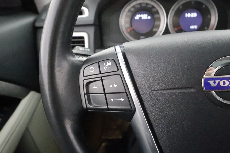 Volvo XC70 vaihtoauto